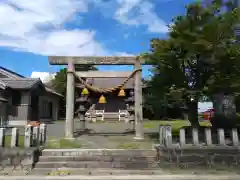 神明社の鳥居