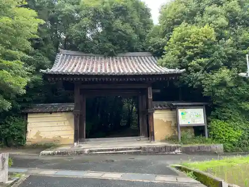 秋篠寺(奈良県)