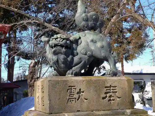 弘前八坂神社の狛犬