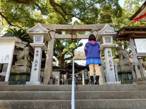 津田八幡神社の鳥居