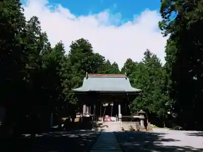 八幡神社の本殿・本堂