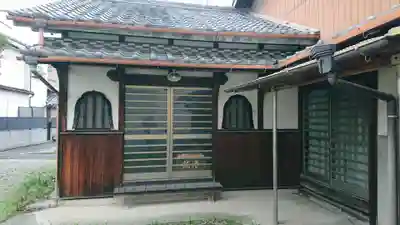 薬師寺の本殿・本堂