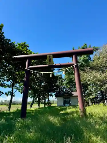 幸福神社の鳥居