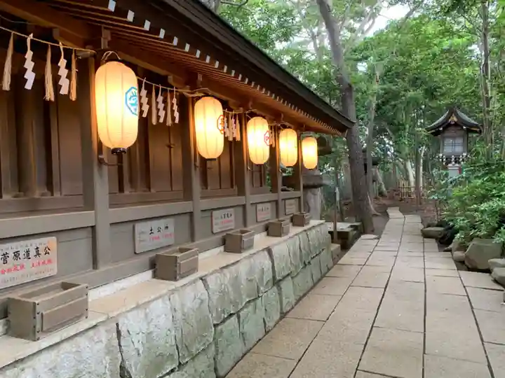 検見川神社の末社・摂社