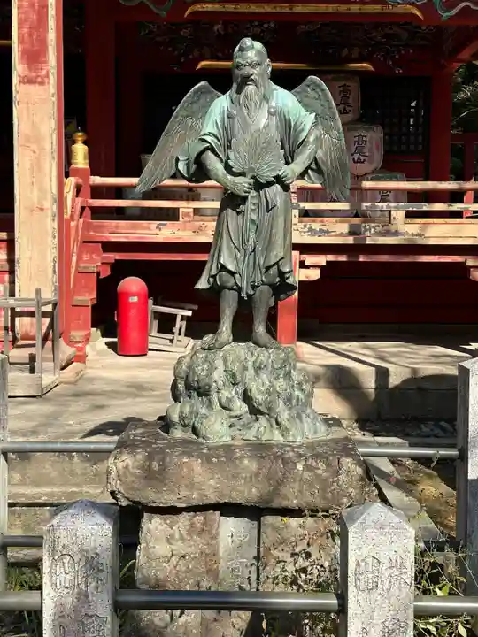 高尾山薬王院の像