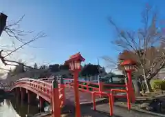 涼ケ岡八幡神社の庭園