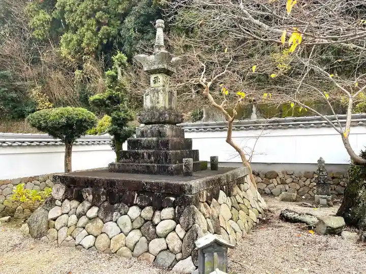 閑翁寺(三重県)