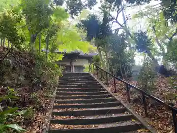 東光寺の{uncategorized: "未分類", other: "その他", undefined: "問題あり", building: "その他建物", grave: "お墓", sacred_gate: "鳥居", guardian: "狛犬", statue: "像", buddha: "仏像", history: "歴史", nature: "自然", garden: "庭園", animal: "動物", pagoda: "塔", temizu: "手水舎", mountain_gate: "山門・神門", sanctuary: "本殿・本堂", subordinate: "末社・摂社", art: "芸術", scenery: "景色", jizo: "地蔵", ema: "絵馬", goshuin: "御朱印", omikuji: "おみくじ", items: "授与品その他", amulet: "お守り", goshuincho: "御朱印帳", eats: "食事", festival: "お祭り", votive_dance: "神楽", shichigosan: "七五三参", wedding: "結婚式", experience: "体験その他", initially: "初詣", around: "周辺", anti_infection: "感染症対策"}
