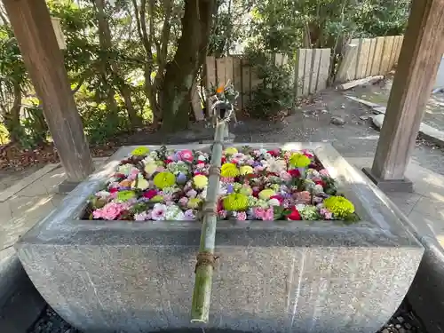 豊山八幡神社の手水舎