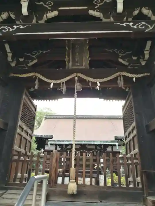 六孫王神社の本殿・本堂