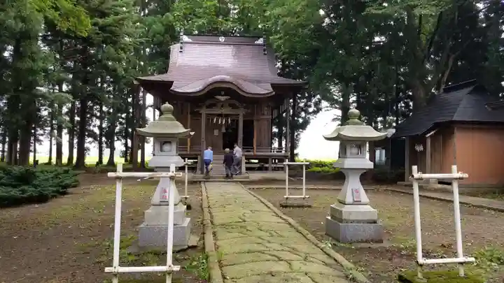 八面神社の本殿・本堂