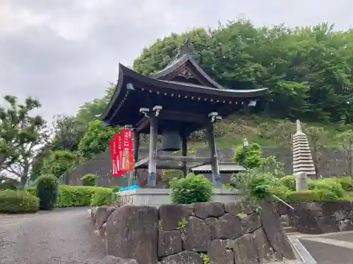 大善寺の{uncategorized: "未分類", other: "その他", undefined: "問題あり", building: "その他建物", grave: "お墓", sacred_gate: "鳥居", guardian: "狛犬", statue: "像", buddha: "仏像", history: "歴史", nature: "自然", garden: "庭園", animal: "動物", pagoda: "塔", temizu: "手水舎", mountain_gate: "山門・神門", sanctuary: "本殿・本堂", subordinate: "末社・摂社", art: "芸術", scenery: "景色", jizo: "地蔵", ema: "絵馬", goshuin: "御朱印", omikuji: "おみくじ", items: "授与品その他", amulet: "お守り", goshuincho: "御朱印帳", eats: "食事", festival: "お祭り", votive_dance: "神楽", shichigosan: "七五三参", wedding: "結婚式", experience: "体験その他", initially: "初詣", around: "周辺", anti_infection: "感染症対策"}