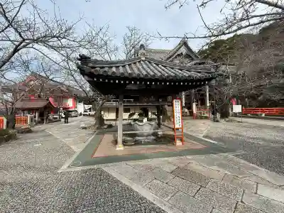 金剛宝寺（紀三井寺）の{uncategorized: "未分類", other: "その他", undefined: "問題あり", building: "その他建物", grave: "お墓", sacred_gate: "鳥居", guardian: "狛犬", statue: "像", buddha: "仏像", history: "歴史", nature: "自然", garden: "庭園", animal: "動物", pagoda: "塔", temizu: "手水舎", mountain_gate: "山門・神門", sanctuary: "本殿・本堂", subordinate: "末社・摂社", art: "芸術", scenery: "景色", jizo: "地蔵", ema: "絵馬", goshuin: "御朱印", omikuji: "おみくじ", items: "授与品その他", amulet: "お守り", goshuincho: "御朱印帳", eats: "食事", festival: "お祭り", votive_dance: "神楽", shichigosan: "七五三参", wedding: "結婚式", experience: "体験その他", initially: "初詣", around: "周辺", anti_infection: "感染症対策"}