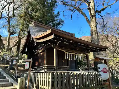 諏訪大社上社前宮(長野県)