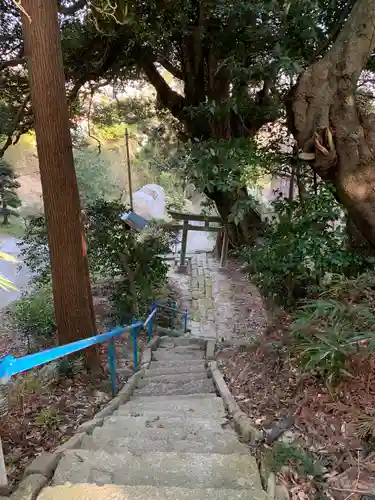 八幡神社の鳥居