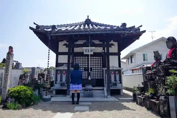 福泉寺の本殿・本堂