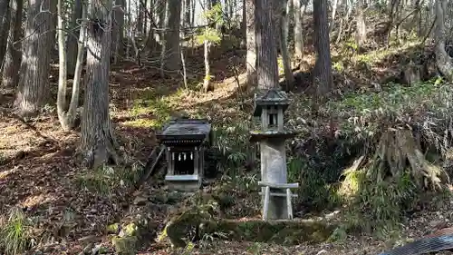戸隠神社宝光社の末社・摂社