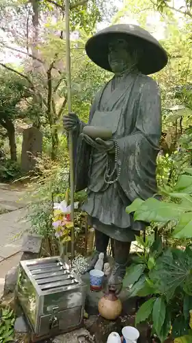 高幡不動尊　金剛寺の像