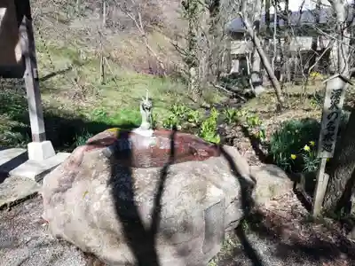 源泉神社の手水舎