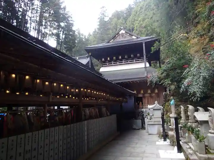 脳天大神龍王院のその他建物