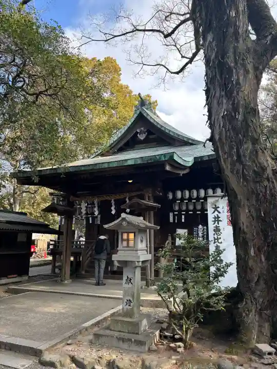 大井神社の{uncategorized: "未分類", other: "その他", undefined: "問題あり", building: "その他建物", grave: "お墓", sacred_gate: "鳥居", guardian: "狛犬", statue: "像", buddha: "仏像", history: "歴史", nature: "自然", garden: "庭園", animal: "動物", pagoda: "塔", temizu: "手水舎", mountain_gate: "山門・神門", sanctuary: "本殿・本堂", subordinate: "末社・摂社", art: "芸術", scenery: "景色", jizo: "地蔵", ema: "絵馬", goshuin: "御朱印", omikuji: "おみくじ", items: "授与品その他", amulet: "お守り", goshuincho: "御朱印帳", eats: "食事", festival: "お祭り", votive_dance: "神楽", shichigosan: "七五三参", wedding: "結婚式", experience: "体験その他", initially: "初詣", around: "周辺", anti_infection: "感染症対策"}
