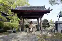 八柱社の手水舎