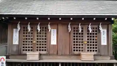 神明社の末社・摂社