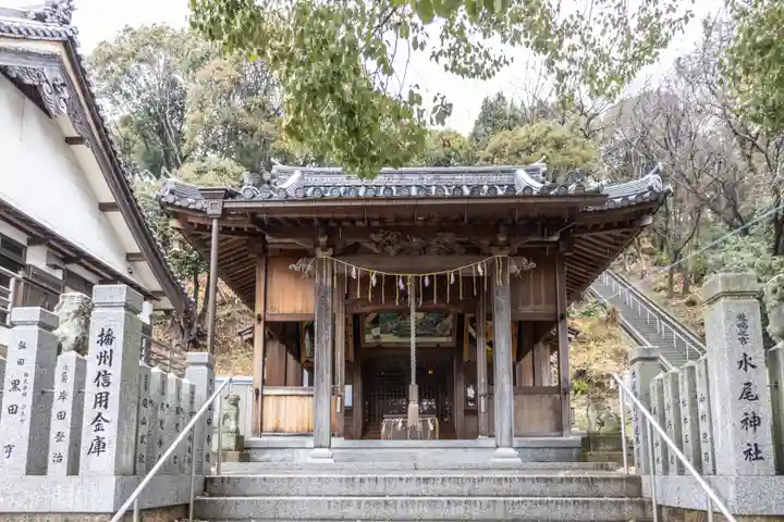 水尾神社の本殿・本堂