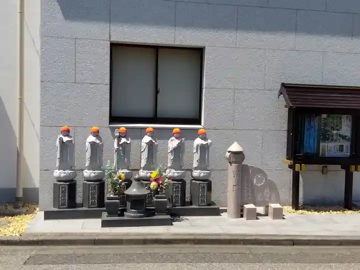 三念寺(東京都)