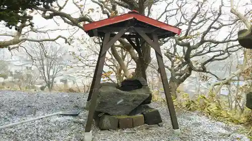 絵鞆神社の手水