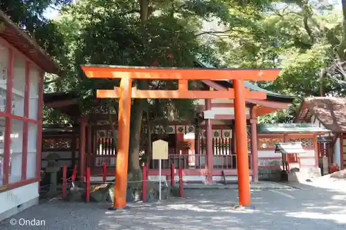 津島神社の末社