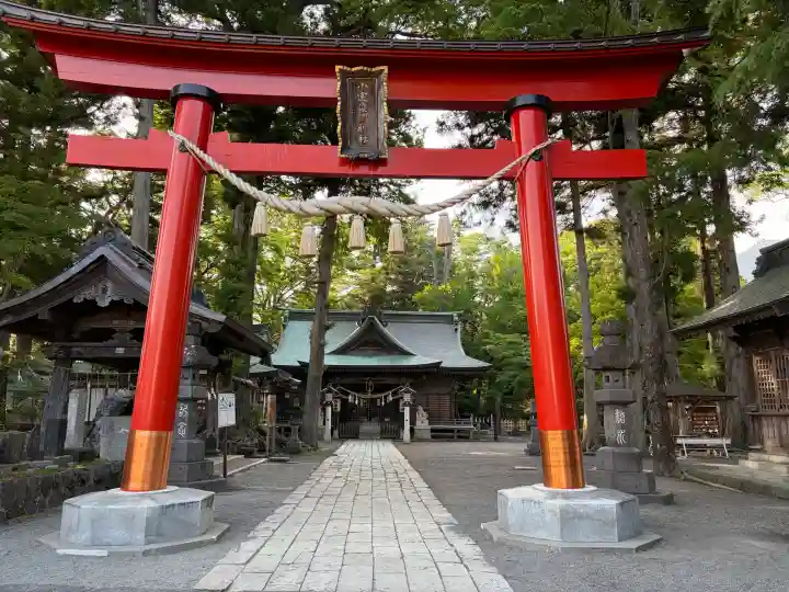 小室浅間神社の{uncategorized: "未分類", other: "その他", undefined: "問題あり", building: "その他建物", grave: "お墓", sacred_gate: "鳥居", guardian: "狛犬", statue: "像", buddha: "仏像", history: "歴史", nature: "自然", garden: "庭園", animal: "動物", pagoda: "塔", temizu: "手水舎", mountain_gate: "山門・神門", sanctuary: "本殿・本堂", subordinate: "末社・摂社", art: "芸術", scenery: "景色", jizo: "地蔵", ema: "絵馬", goshuin: "御朱印", omikuji: "おみくじ", items: "授与品その他", amulet: "お守り", goshuincho: "御朱印帳", eats: "食事", festival: "お祭り", votive_dance: "神楽", shichigosan: "七五三参", wedding: "結婚式", experience: "体験その他", initially: "初詣", around: "周辺", anti_infection: "感染症対策"}