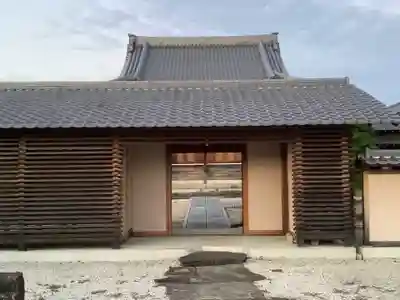 覚成寺の山門・神門