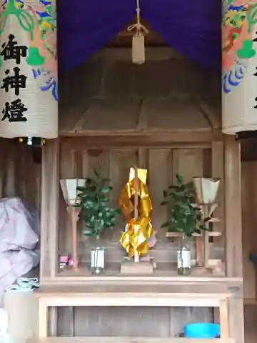 諏訪社の本殿・本堂