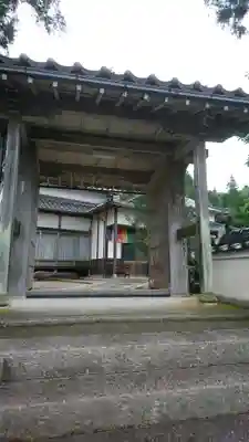 泰平寺の山門・神門