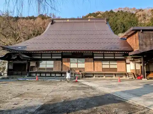 江音寺の本殿