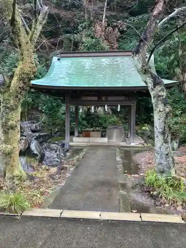 金崎宮の手水舎