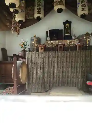 六通寺の本殿・本堂