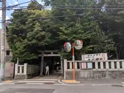 渋谷氷川神社の鳥居