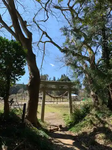 熊野神社の鳥居