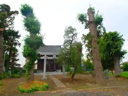 女體神社のその他建物