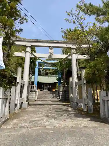 小名浜諏訪神社の鳥居