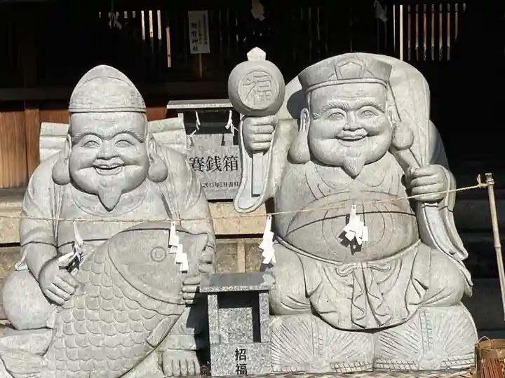 新羅神社(岐阜県)