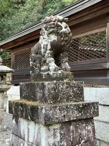 雄琴神社の狛犬