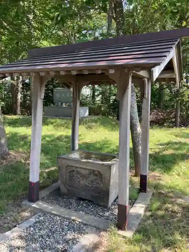 砺波神社の手水舎