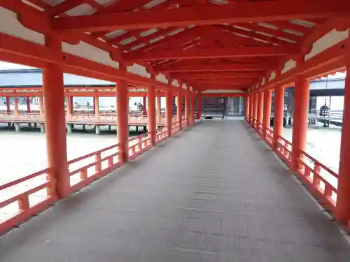 厳島神社(広島県)
