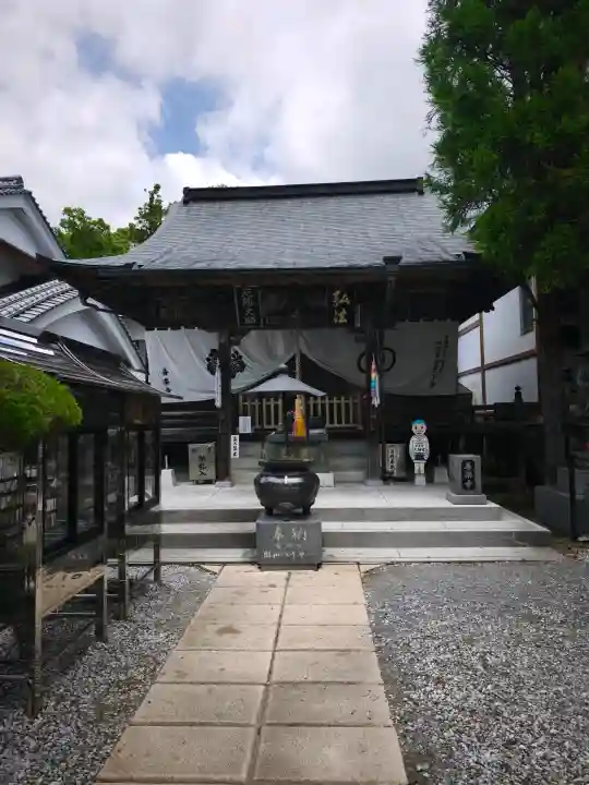 善楽寺の{uncategorized: "未分類", other: "その他", undefined: "問題あり", building: "その他建物", grave: "お墓", sacred_gate: "鳥居", guardian: "狛犬", statue: "像", buddha: "仏像", history: "歴史", nature: "自然", garden: "庭園", animal: "動物", pagoda: "塔", temizu: "手水舎", mountain_gate: "山門・神門", sanctuary: "本殿・本堂", subordinate: "末社・摂社", art: "芸術", scenery: "景色", jizo: "地蔵", ema: "絵馬", goshuin: "御朱印", omikuji: "おみくじ", items: "授与品その他", amulet: "お守り", goshuincho: "御朱印帳", eats: "食事", festival: "お祭り", votive_dance: "神楽", shichigosan: "七五三参", wedding: "結婚式", experience: "体験その他", initially: "初詣", around: "周辺", anti_infection: "感染症対策"}