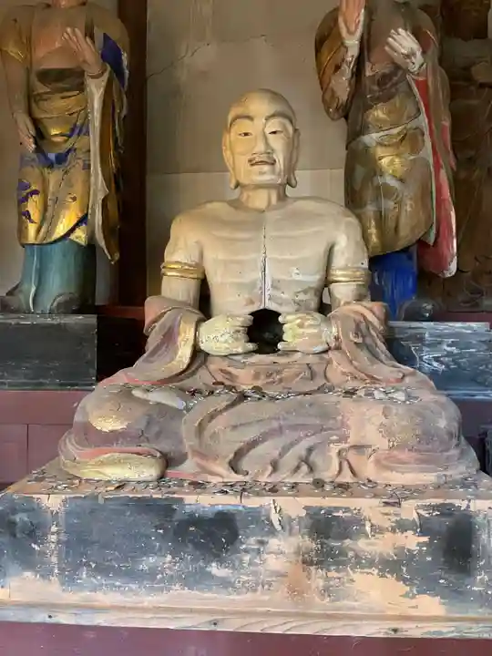 地蔵寺奥の院 五百羅漢堂(徳島県)