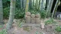 長谷寺の{uncategorized: "未分類", other: "その他", undefined: "問題あり", building: "その他建物", grave: "お墓", sacred_gate: "鳥居", guardian: "狛犬", statue: "像", buddha: "仏像", history: "歴史", nature: "自然", garden: "庭園", animal: "動物", pagoda: "塔", temizu: "手水舎", mountain_gate: "山門・神門", sanctuary: "本殿・本堂", subordinate: "末社・摂社", art: "芸術", scenery: "景色", jizo: "地蔵", ema: "絵馬", goshuin: "御朱印", omikuji: "おみくじ", items: "授与品その他", amulet: "お守り", goshuincho: "御朱印帳", eats: "食事", festival: "お祭り", votive_dance: "神楽", shichigosan: "七五三参", wedding: "結婚式", experience: "体験その他", initially: "初詣", around: "周辺", anti_infection: "感染症対策"}