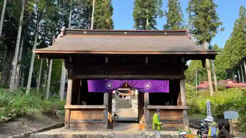 天台寺の山門